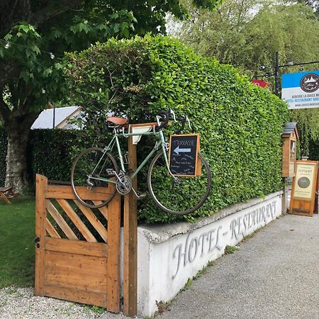 Auberge La Douce Montagne Алмон Екстериор снимка