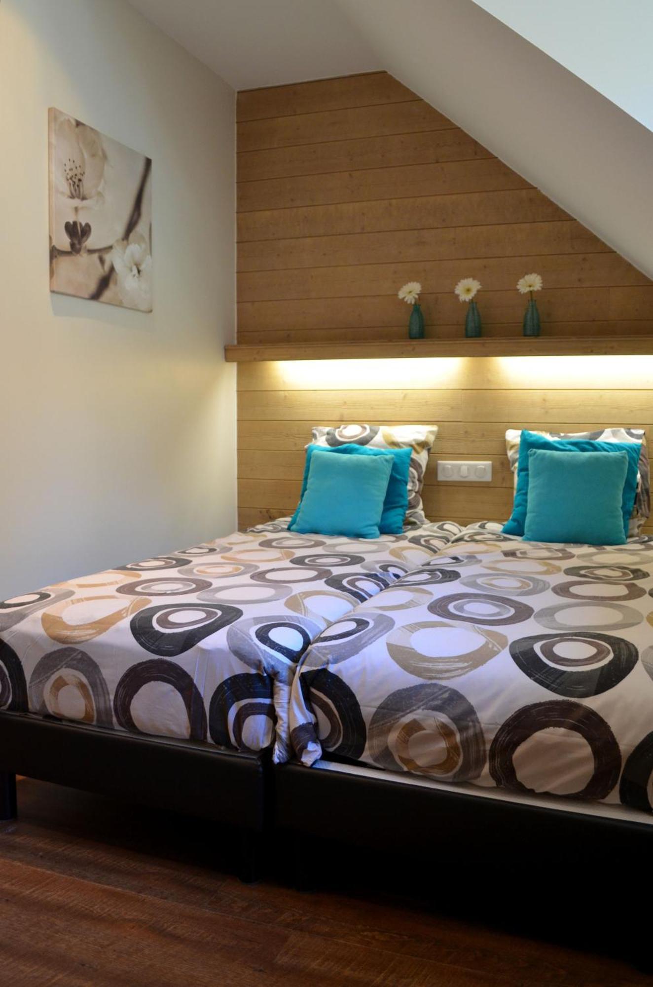Auberge La Douce Montagne Алмон Екстериор снимка